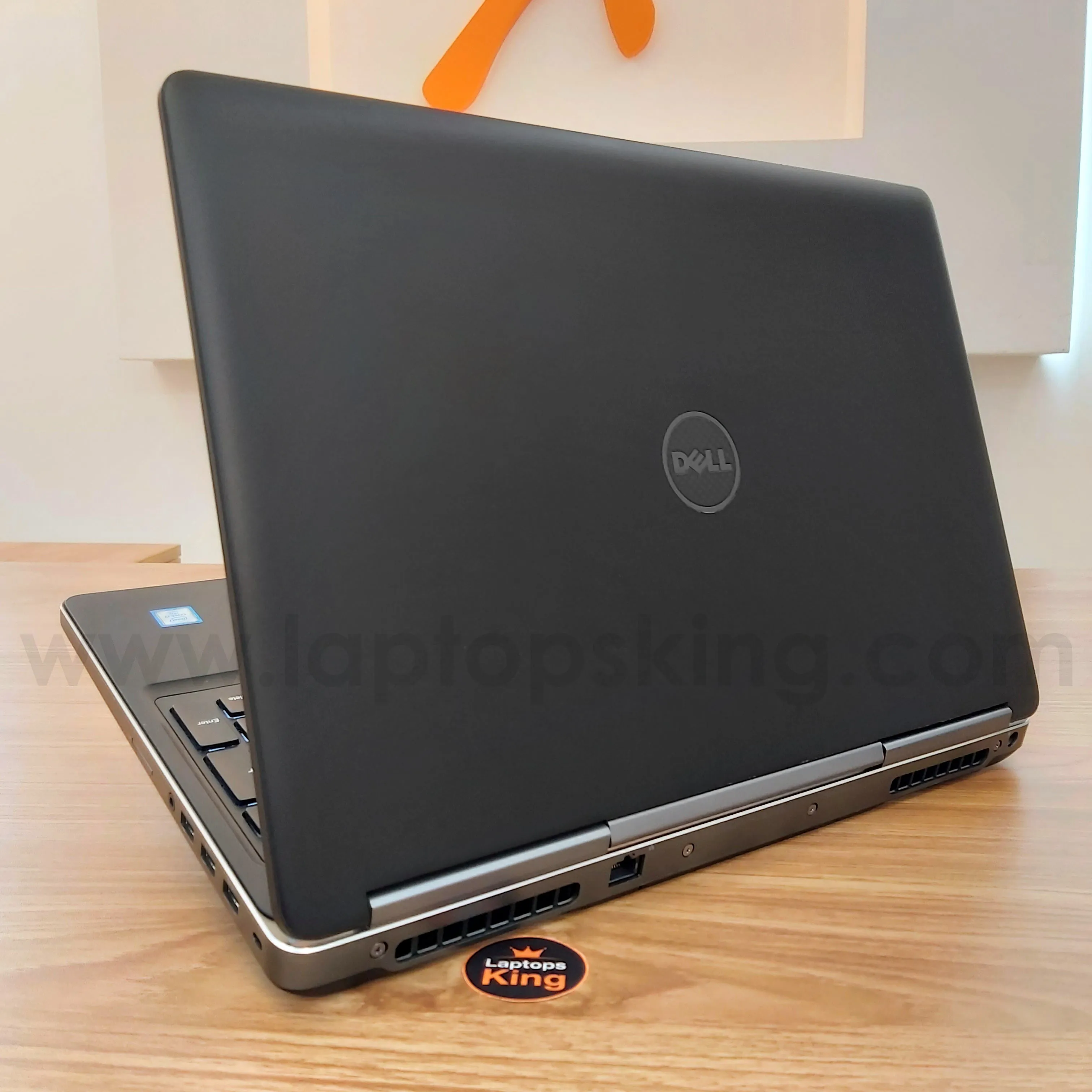 Dell Precision 7520 Core i7 Nvidia Quadro M1200 4gb 15.6" Laptops (Open Box)