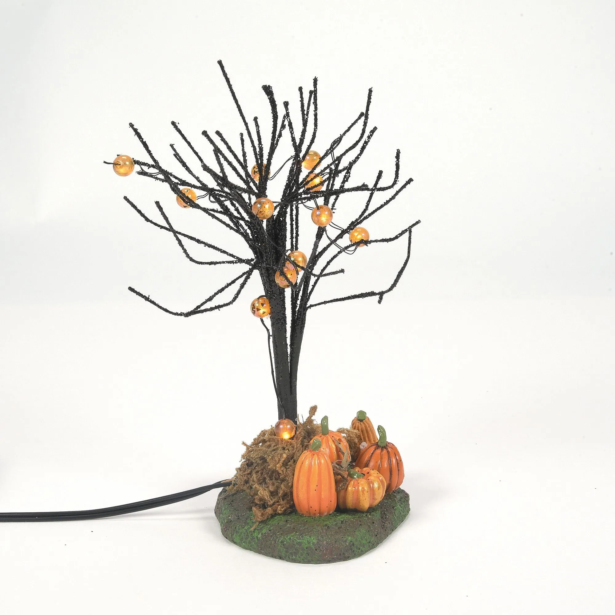 Lit Jack-O-Lantern Tree