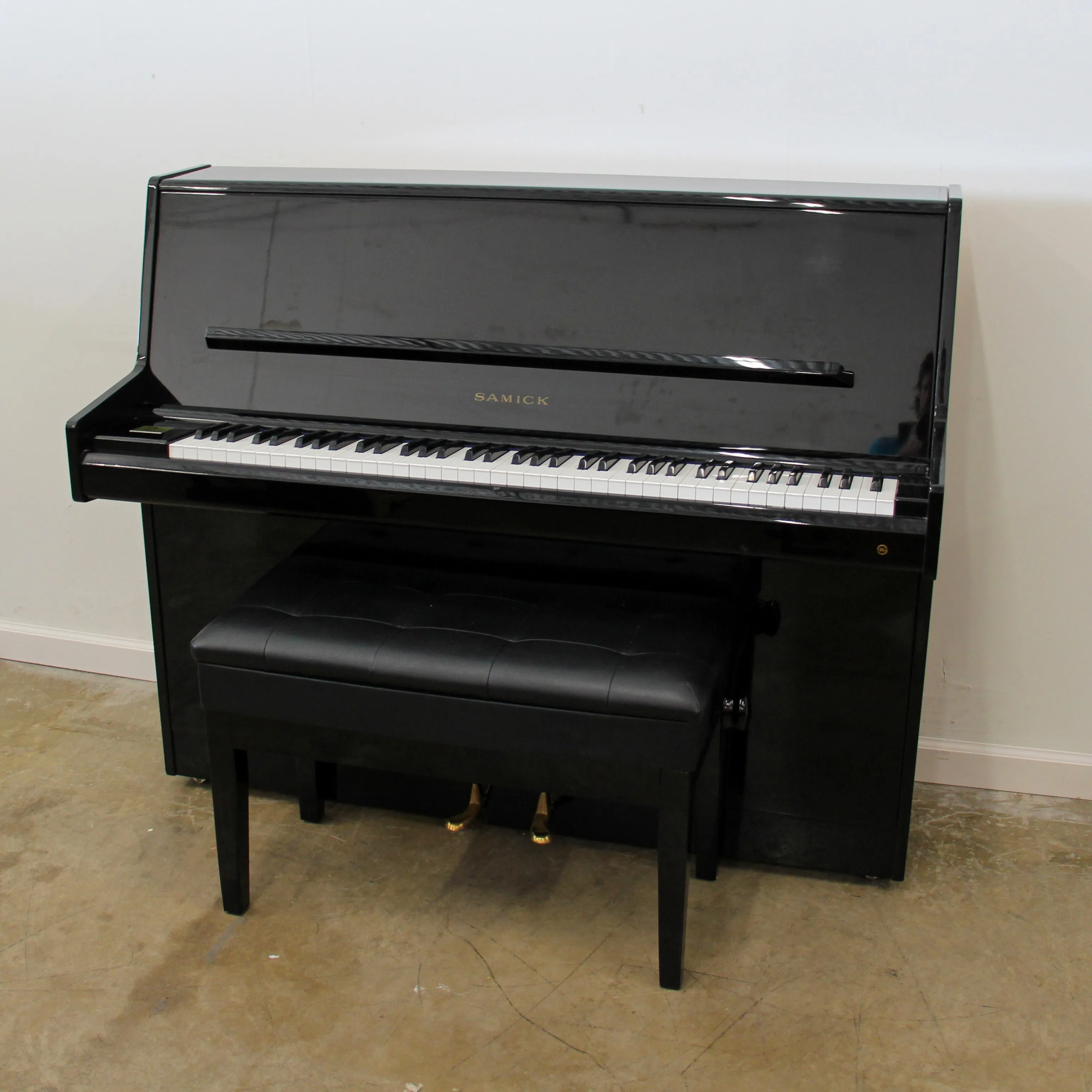 Samick Polished Ebony Continental Console Piano | SN: HGL02208 | Used